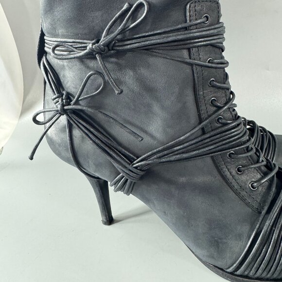 Authenitc Givenchy Black Leather Lace-up Knee-high Heel Boots, Size 40.5 - Picture 3 of 13